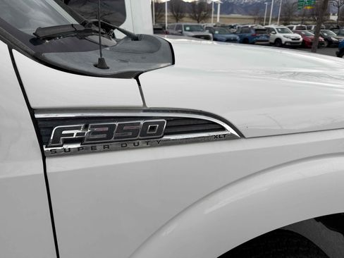 Used 2015 Ford F350 XLT w/ XLT Value Package image 9