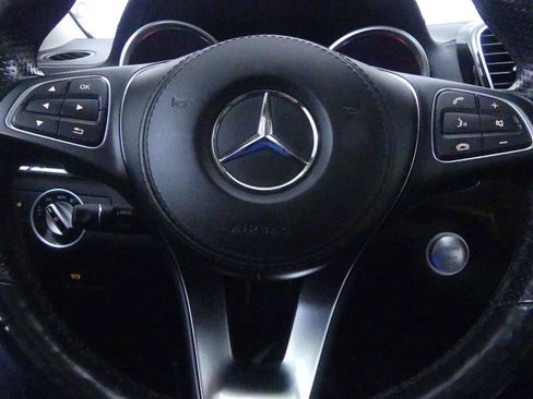 Used 2019 Mercedes-Benz GLS 450 4MATIC image 19
