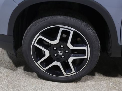 Used 2023 Honda Passport Elite image 7