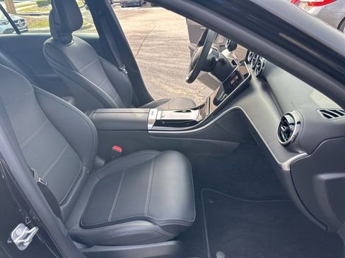 Used 2025 Mercedes-Benz C 300 C 300 image 18