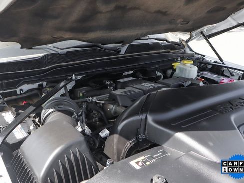 Used 2019 RAM 5500 Tradesman image 12