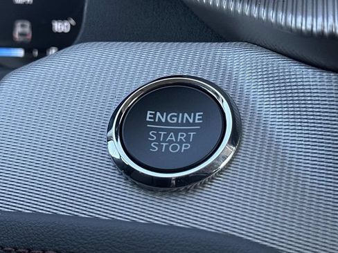 New 2026 Ford Explorer Active w/ Active Comfort Package RWD image 29
