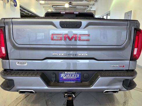 Used 2021 GMC Sierra 1500 AT4 w/ AT4 Preferred Package AWD/4WD image 10
