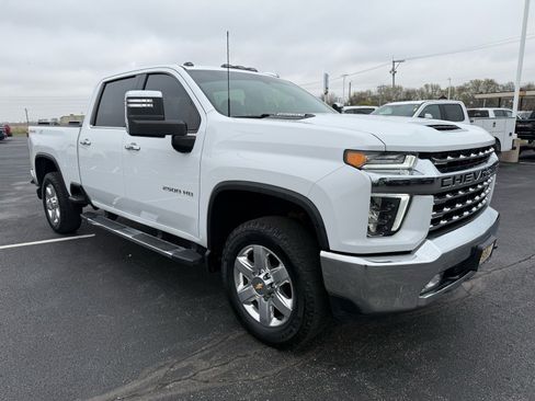 Used 2021 Chevrolet Silverado 2500 LTZ w/ LTZ Convenience Package AWD/4WD image 7