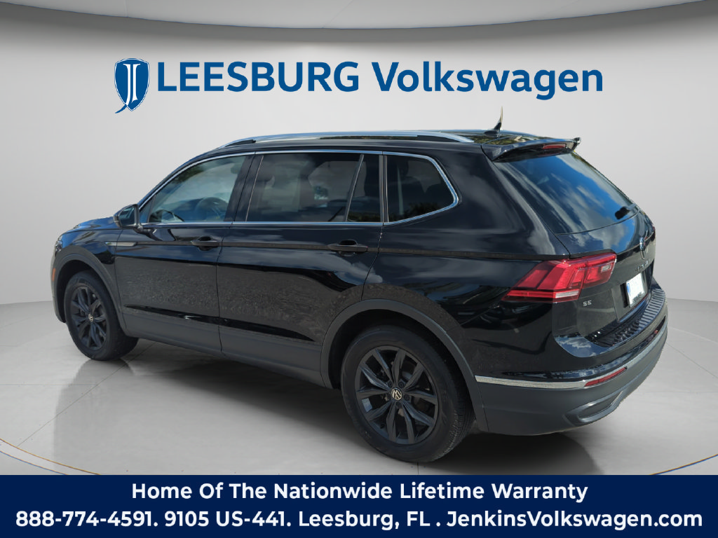 Used 2024 Volkswagen Tiguan SE FWD image 9
