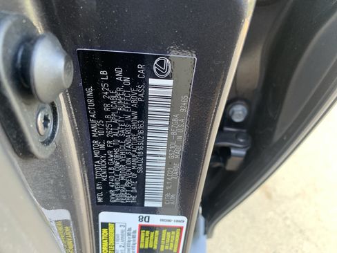 Used 2025 Lexus ES 350 w/ Premium Package FWD image 36