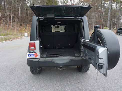 Used 2014 Jeep Wrangler Unlimited Sport w/ Quick Order Package 24S image 12