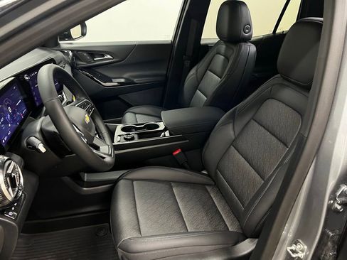 New 2026 Chevrolet Equinox LT AWD/4WD image 24