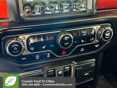 Used 2020 Jeep Gladiator Rubicon AWD/4WD image 9