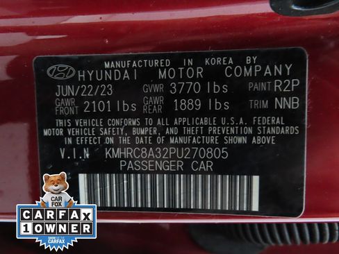 Used 2023 Hyundai Venue Limited w/ Cargo Package FWD image 29