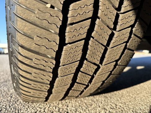 Used 2021 GMC Yukon Denali w/ Denali Ultimate Package image 12