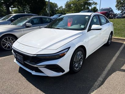 Certified 2025 Hyundai Elantra Hybrid