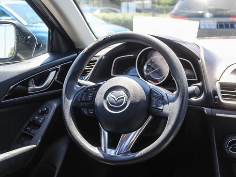 Used 2016 MAZDA MAZDA3 i Sport w/ Preferred Equipment Package FWD image 19