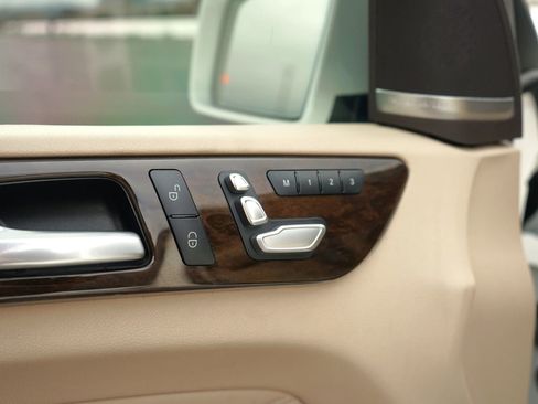 Used 2019 Mercedes-Benz GLE 400 4MATIC image 13