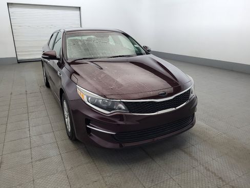 Used 2018 Kia Optima LX FWD image 14