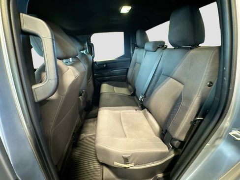 Certified 2024 Toyota Tacoma SR5 AWD/4WD image 19