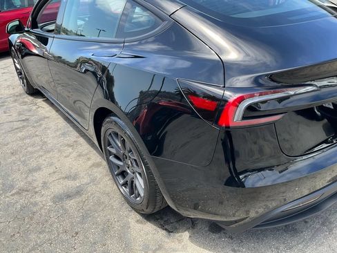 Used 2024 Tesla Model 3 Long Range AWD/4WD image 96