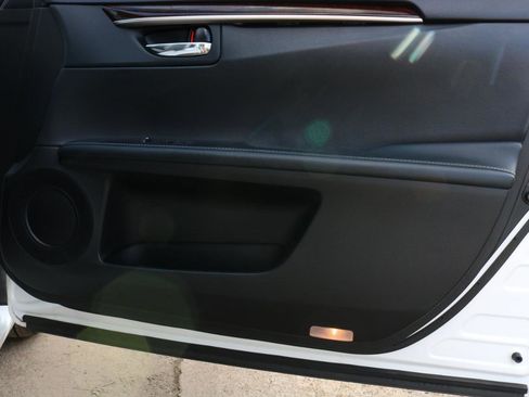 Used 2015 Lexus ES 350 w/ Premium Package image 45