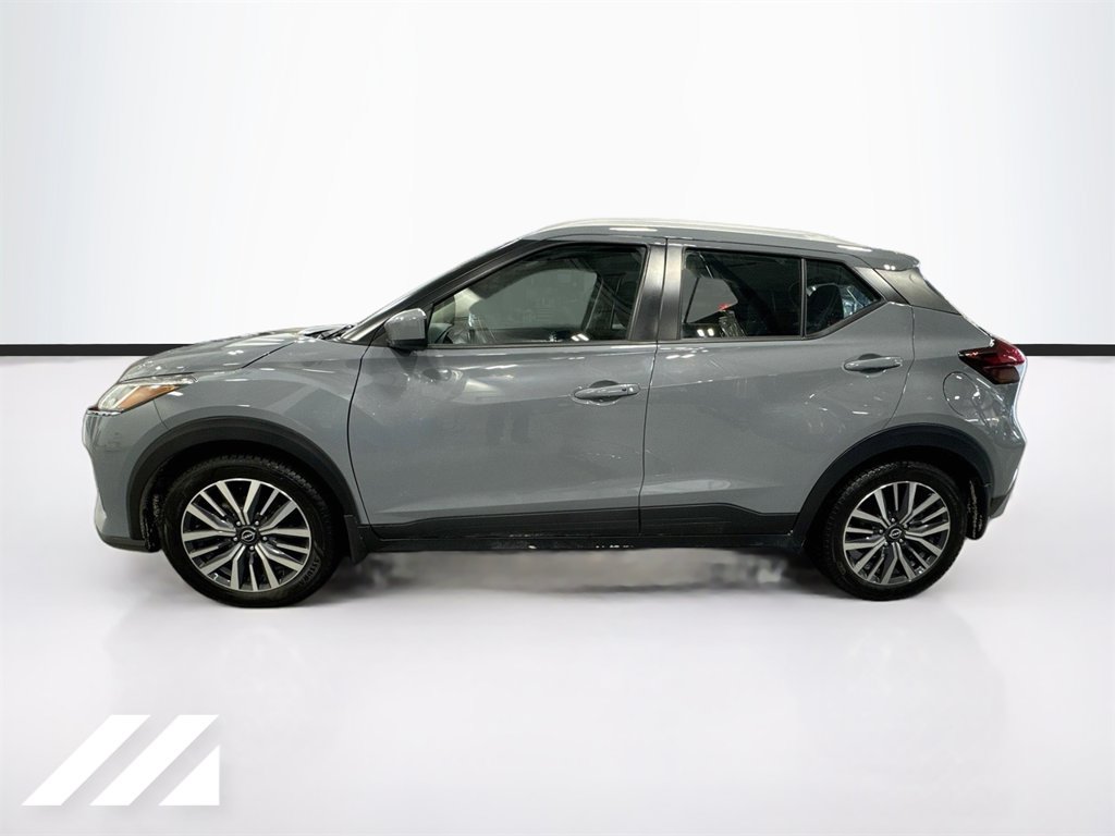Used 2023 Nissan Kicks SV FWD image 8