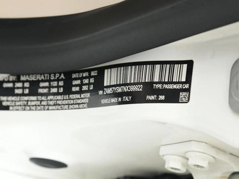 Used 2022 Maserati Ghibli Modena image 31