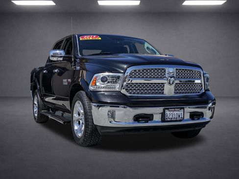 Used 2015 RAM 1500 Laramie w/ Convenience Group image 2