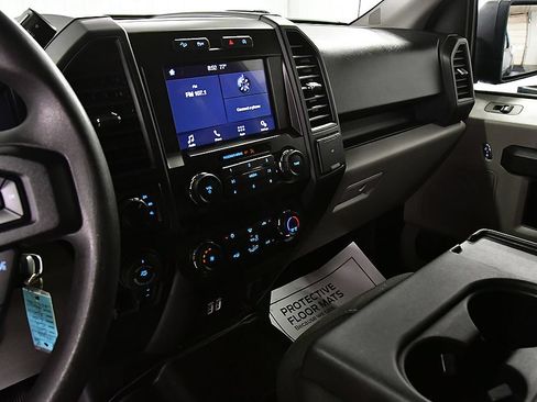 Used 2019 Ford F150 XL w/ Equipment Group 101A Mid AWD/4WD image 22