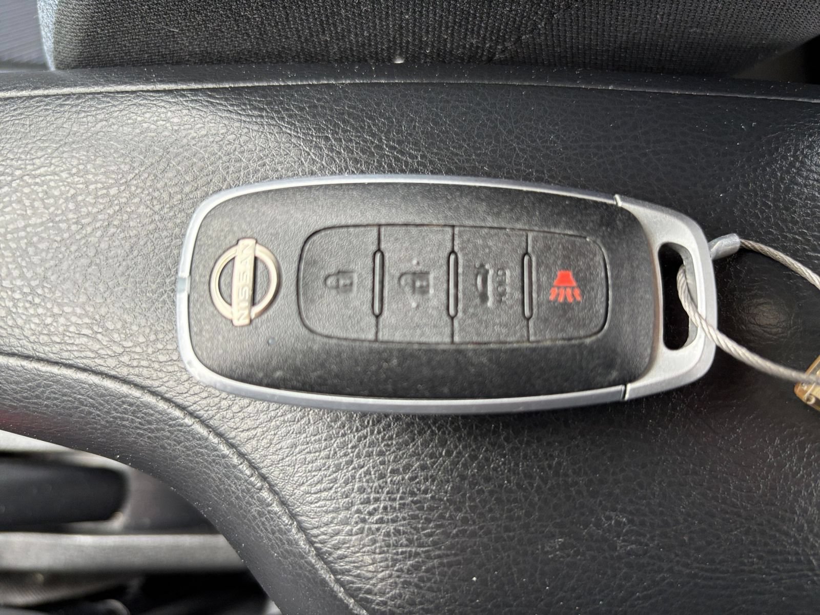 Used 2025 Nissan Versa SV FWD image 20
