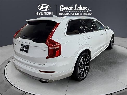 Used 2020 Volvo XC90 T8 Momentum image 5