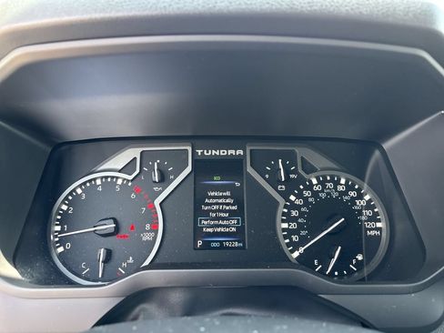 Used 2024 Toyota Tundra SR5 AWD/4WD image 10