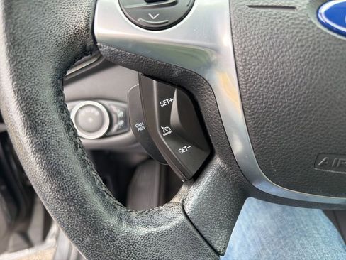 Used 2016 Ford Escape Titanium image 13