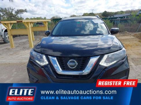 Used 2018 Nissan Rogue SV image 24