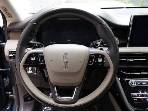 Used 2020 Lincoln Corsair Reserve w/ Equipment Group 201A FWD image 23