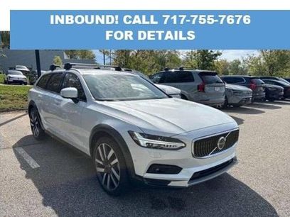Certified 2025 Volvo V90 B6 Cross Country Ultra w/ Climate Package