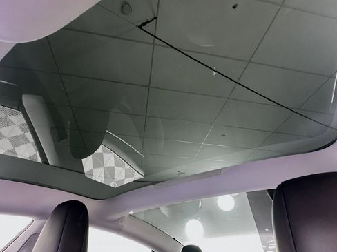 Used 2024 Tesla Model 3 Long Range image 25