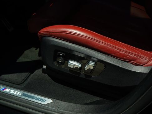 Used 2021 BMW X6 M50i w/ Executive Package AWD/4WD image 7