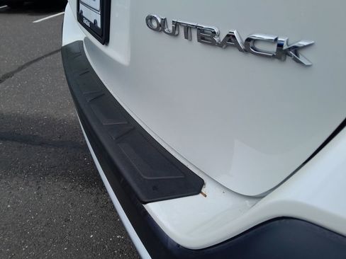 Used 2022 Subaru Outback Limited AWD/4WD image 45