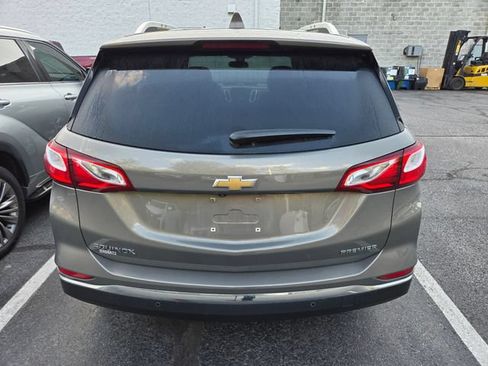 Used 2019 Chevrolet Equinox Premier FWD image 6