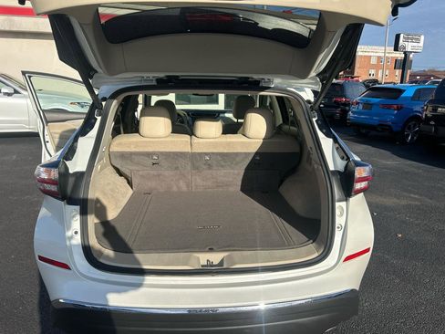 Used 2018 Nissan Murano Platinum w/ Cargo Package image 13