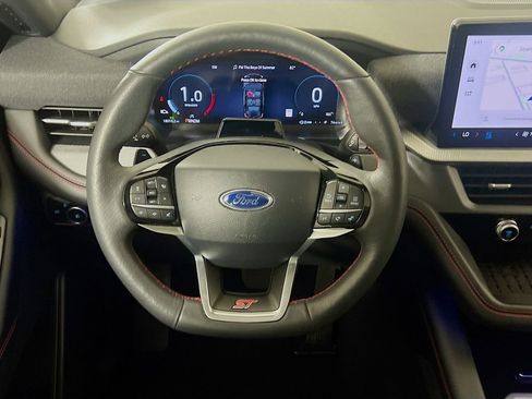 Used 2025 Ford Explorer ST w/ Sun And Sound Package AWD/4WD image 12