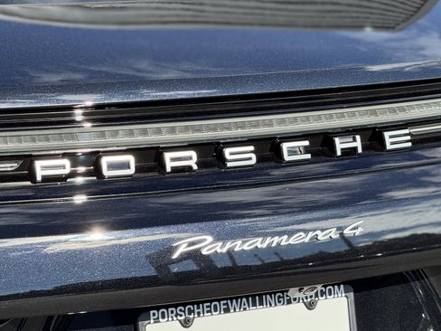 Used 2025 Porsche Panamera 4 AWD/4WD image 17