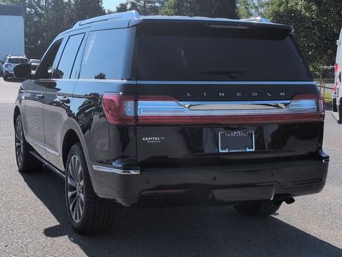 Used 2021 Lincoln Navigator Reserve AWD/4WD image 5