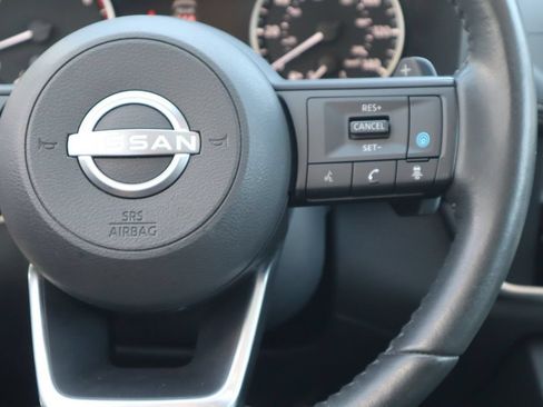 Certified 2024 Nissan Rogue SV w/ SV Premium Package AWD/4WD image 24