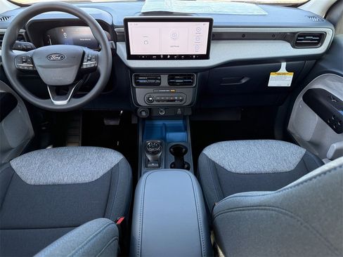 New 2026 Ford Maverick XLT image 33