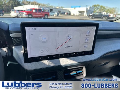 New 2026 Ford Maverick XLT w/ XLT Luxury Package FWD image 15