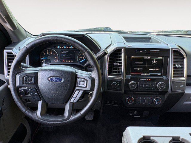 Used 2015 Ford F150 XLT w/ Equipment Group 302A Luxury RWD image 8