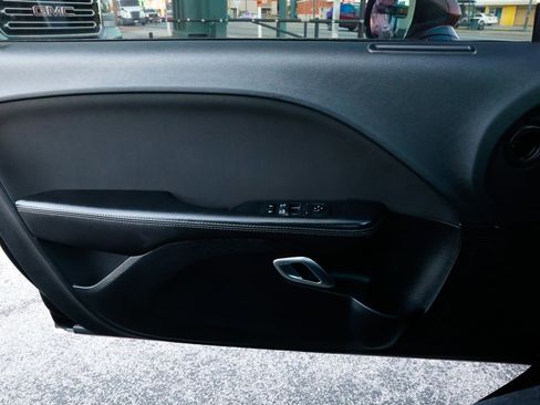 Used 2020 Dodge Challenger R/T w/ Blacktop Package image 39