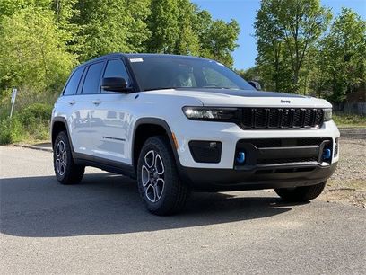 Used 2023 Jeep Grand Cherokee Trailhawk w/ Advanced Protech Group II