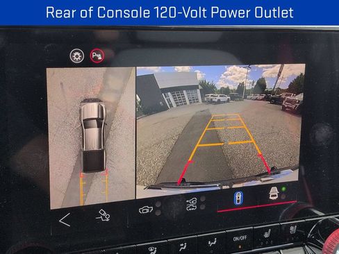 New 2026 GMC Canyon AT4X w/ AT4X AEV Edition AWD/4WD image 17