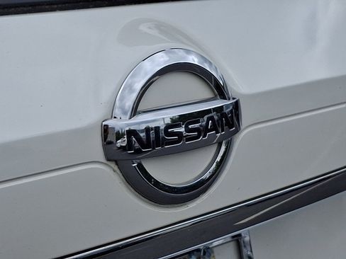 Certified 2018 Nissan Rogue SV w/ Premium Package AWD/4WD image 29