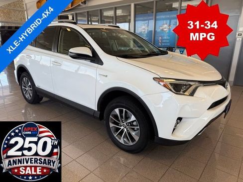 Used 2016 Toyota RAV4 XLE AWD/4WD image 1